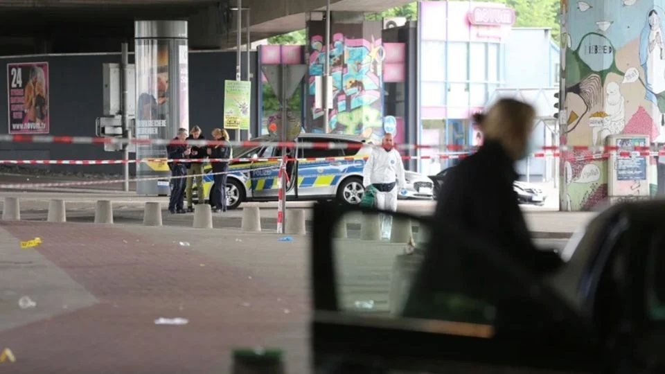 Sujeto apuñala a varias personas en Alemania; hay niños entre las víctimas
