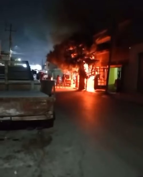 MUEREN 7 EN INCENDIO; NIÑOS 5 DE LAS VÍCTIMAS