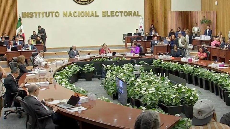 Tumba INE triunfos de 37 magistraturas