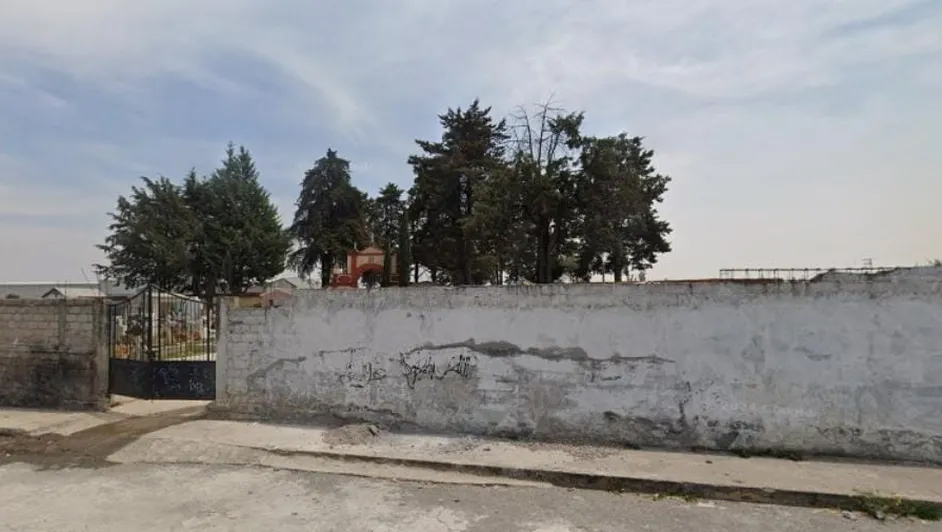 Hallan muerto a juez federal en panteón