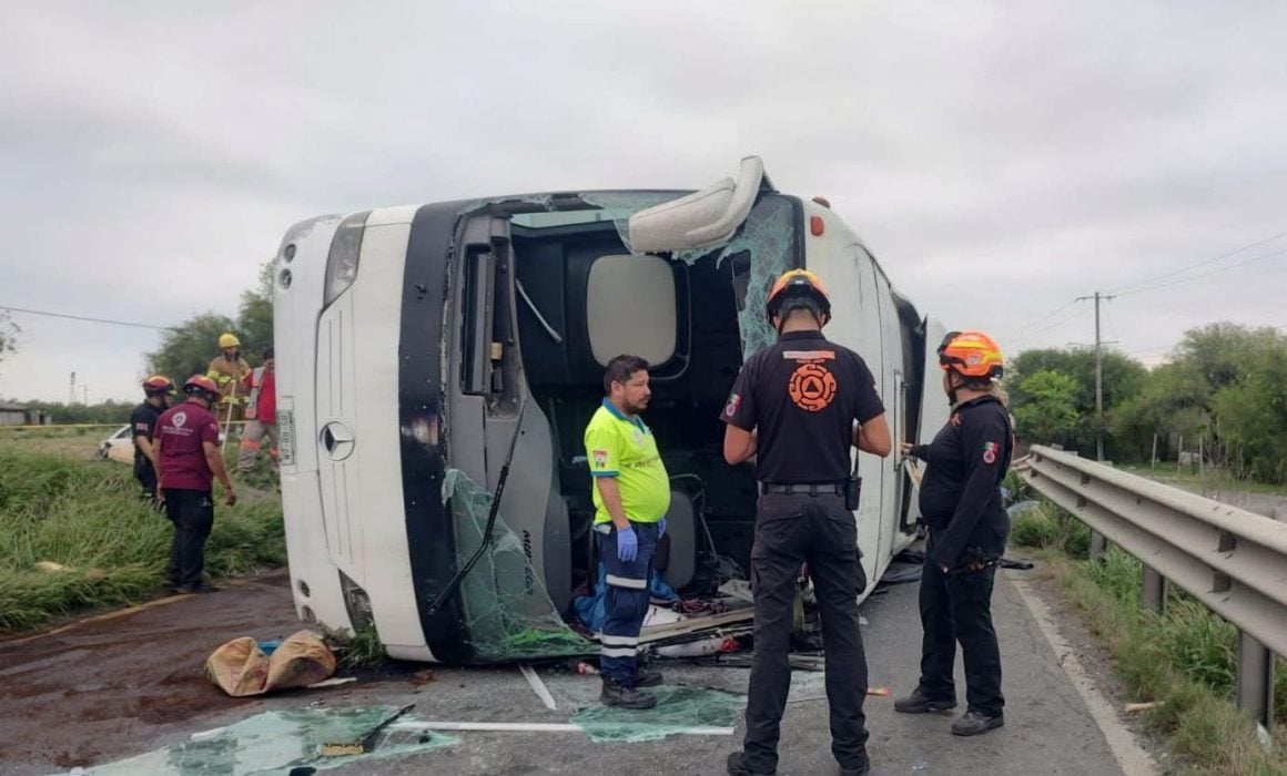 Deja accidente 11 fallecidos y 31 lesionados en Nuevo León