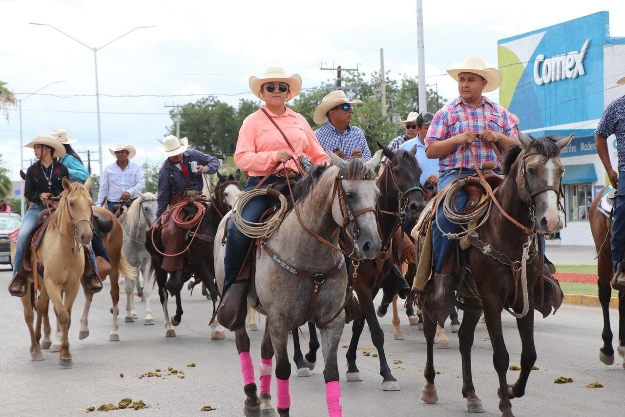 Vive San Juan de Sabinas XXXI Cabalgata de la Villa