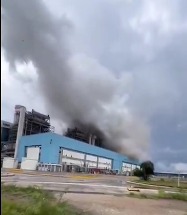 Deja de operar planta Carbón II de la CFE