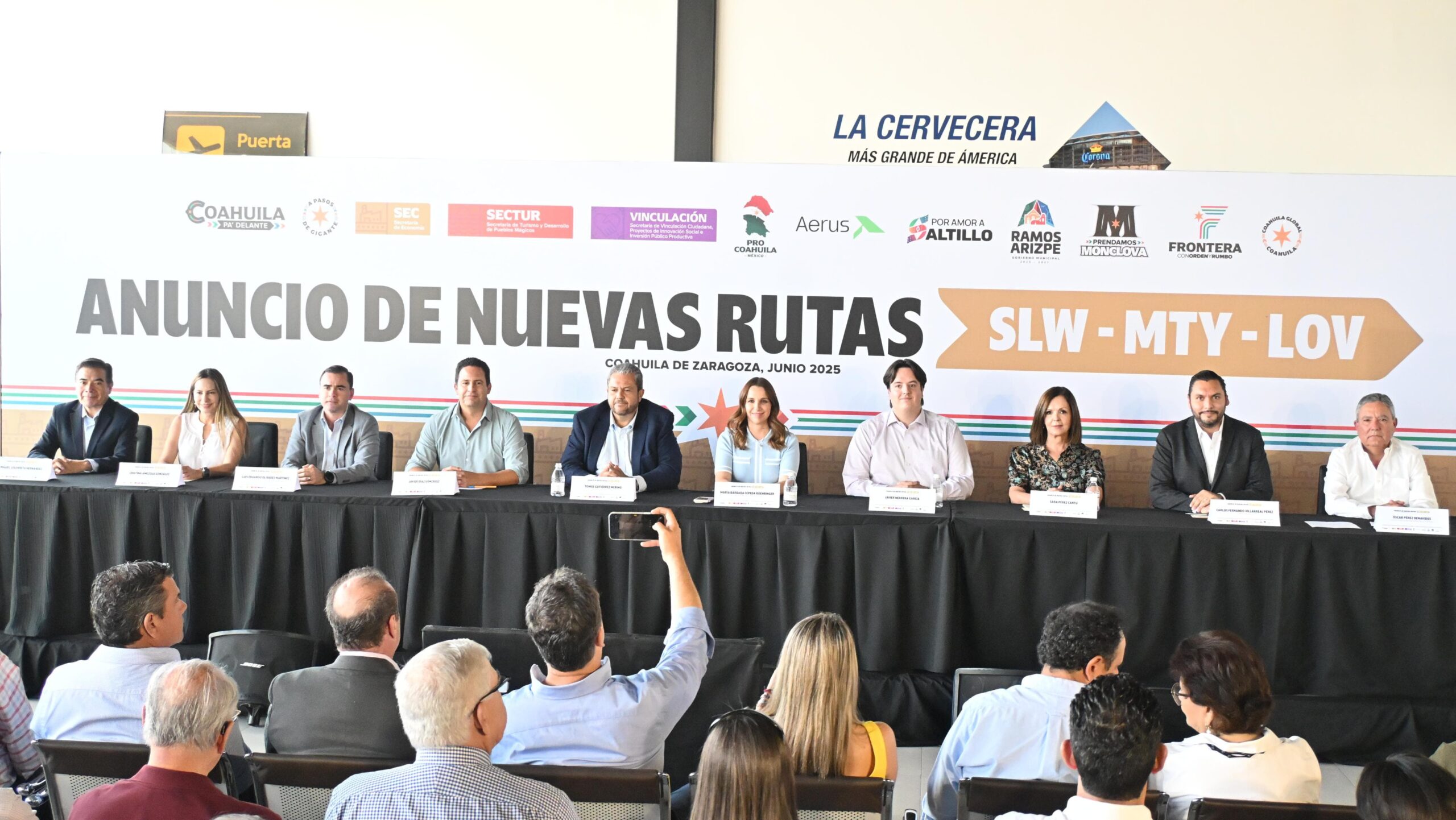 Impulsa el desarrollo de CF nuevo puente aéreo