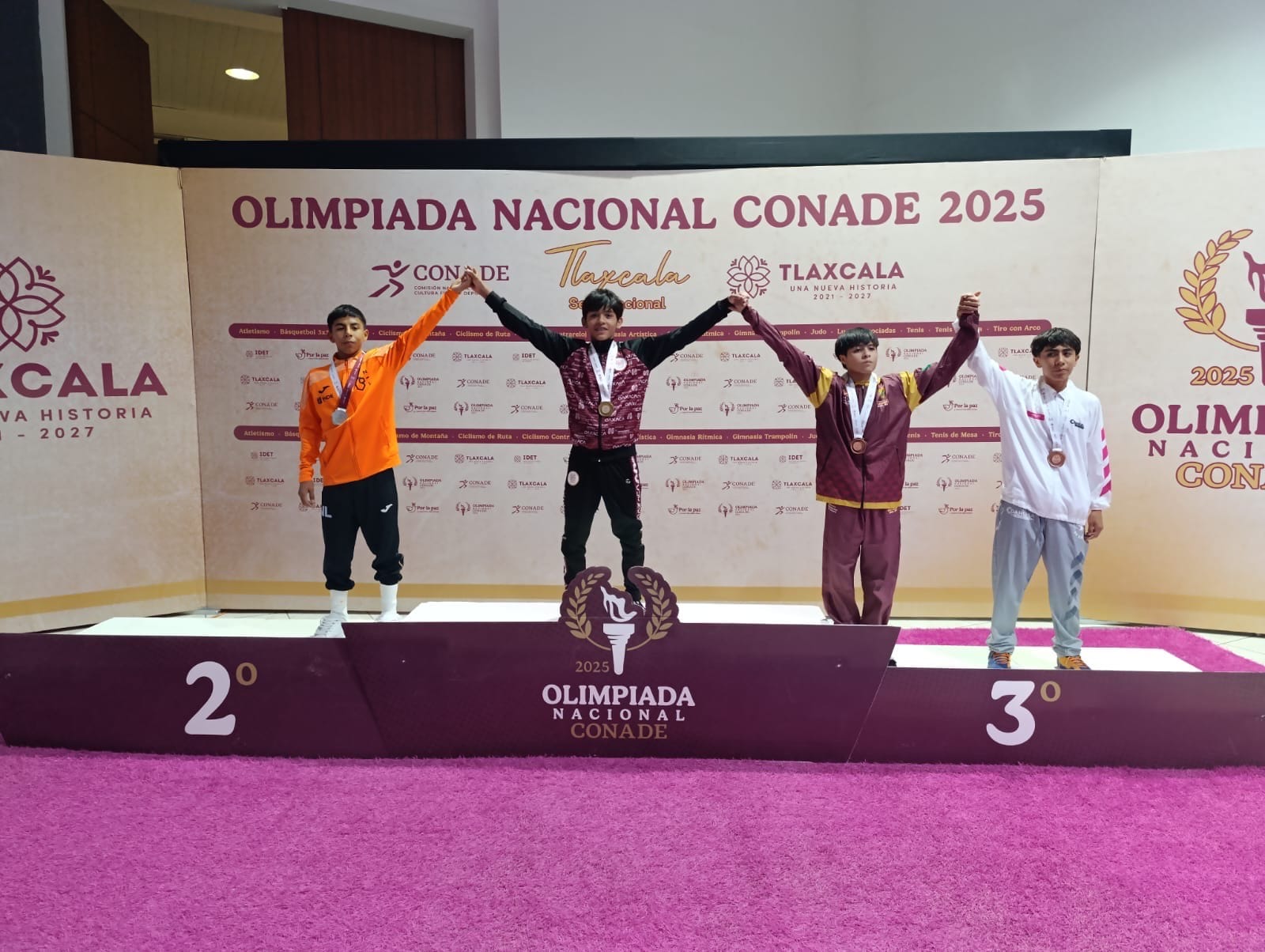 Obtienen coahuilenses cuatro medallas en Luchas Asociadas