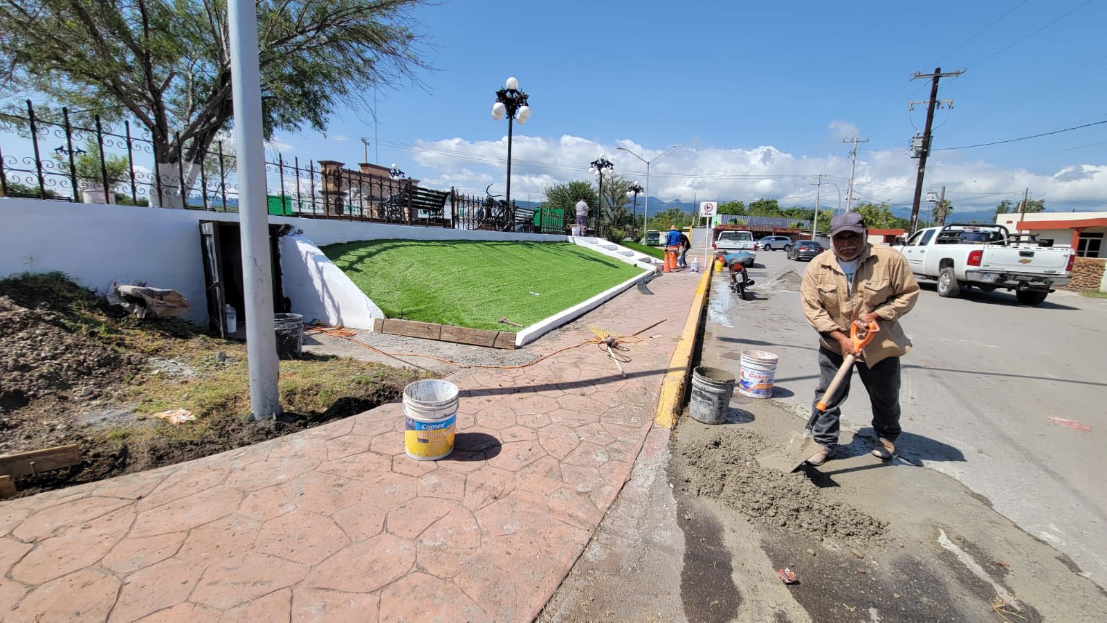 Inicia renovación de la Plaza del Ejército