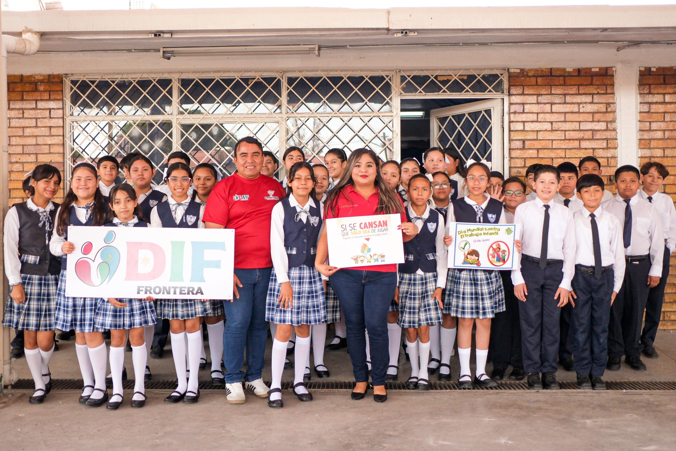 Llevan Pronnif charlas a escuelas de Frontera