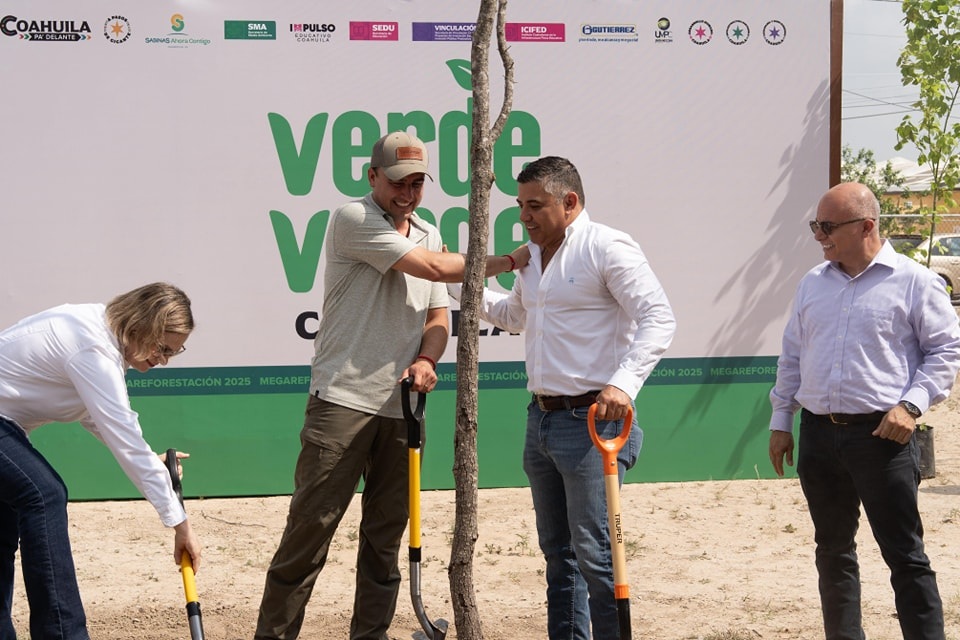 Firme compromiso de Díaz con la educción y ecología