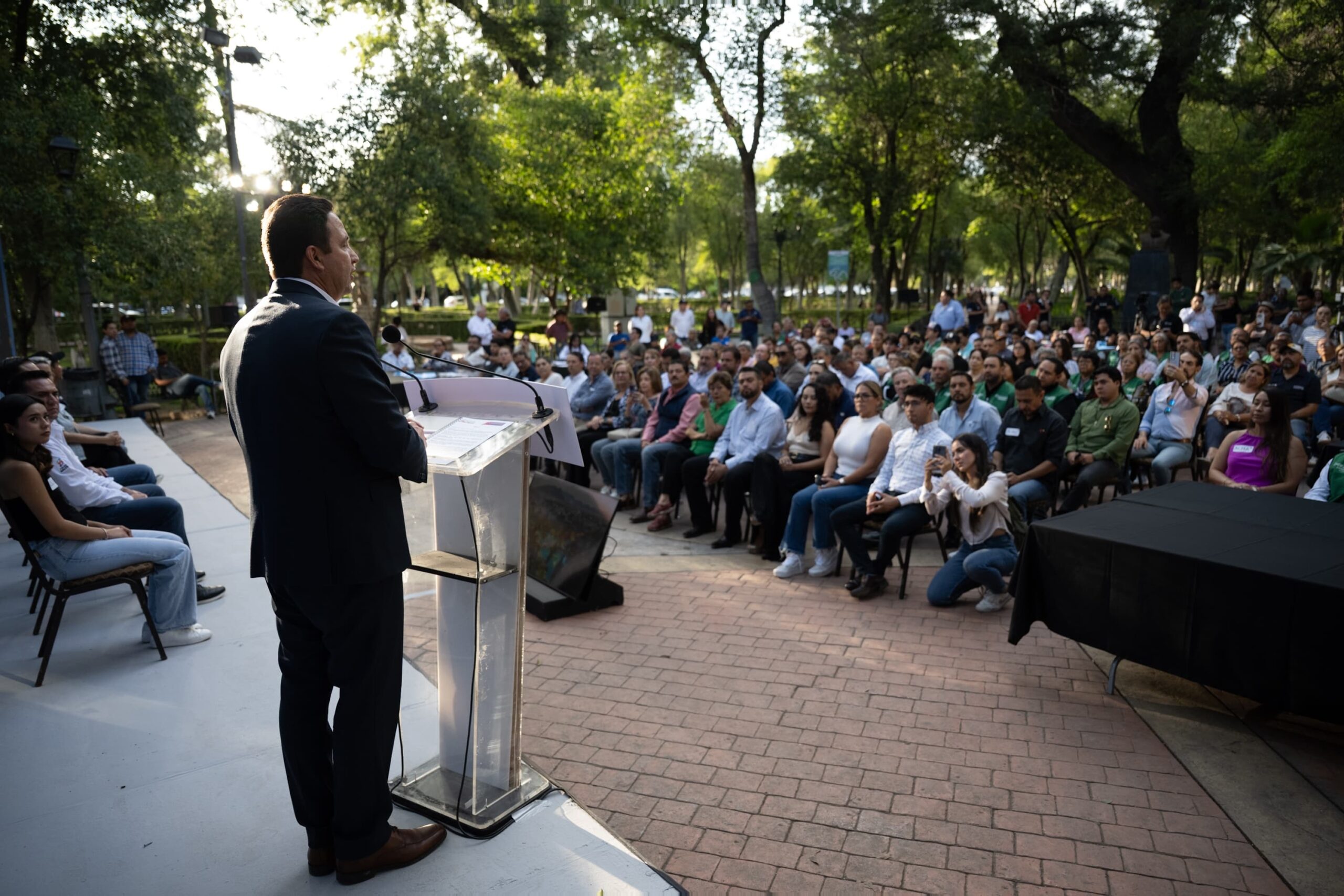 Juntos revitalizaremos la Alameda Zaragoza: Díaz