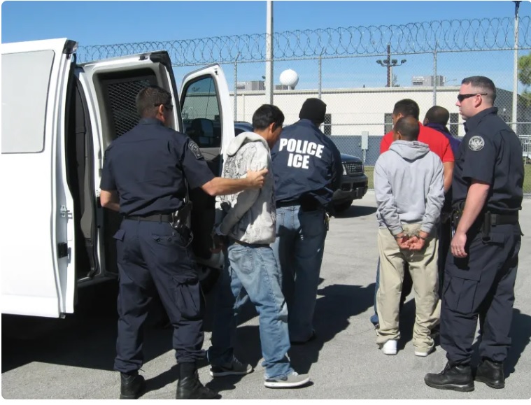 Viven con miedo al ICE monclovenses migrantes
