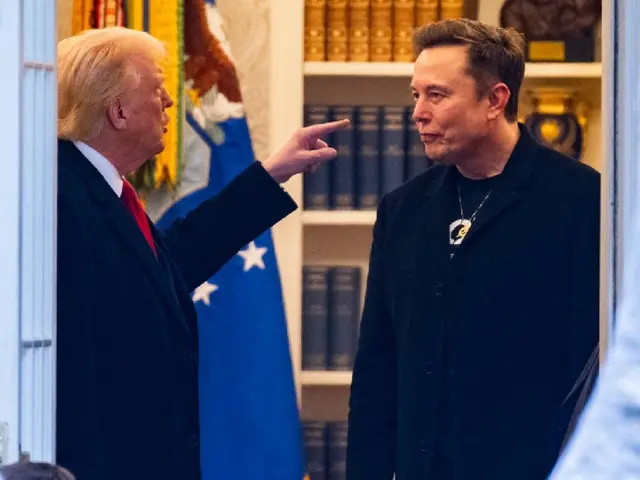 Musk acusa a Trump de vínculos con Epstein; Tesla se desploma en bolsa