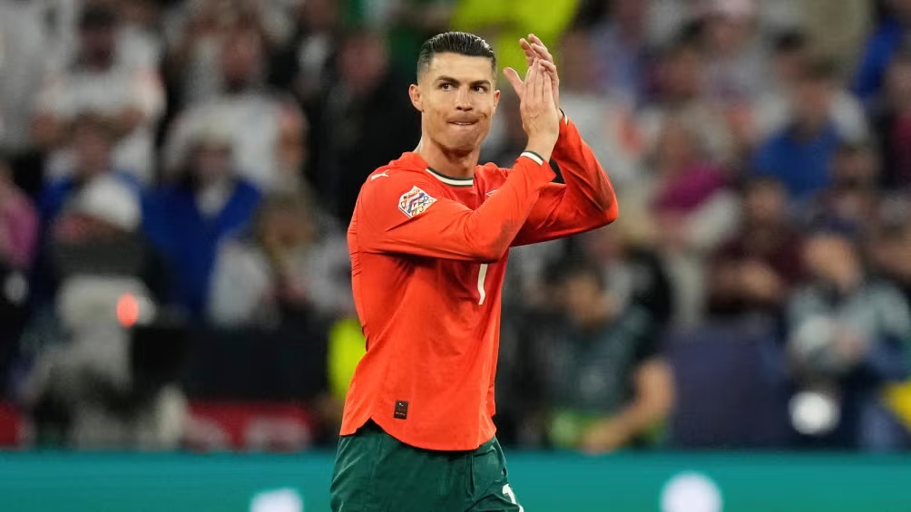Cristiano rechazó ofertas; no jugará el Mundial