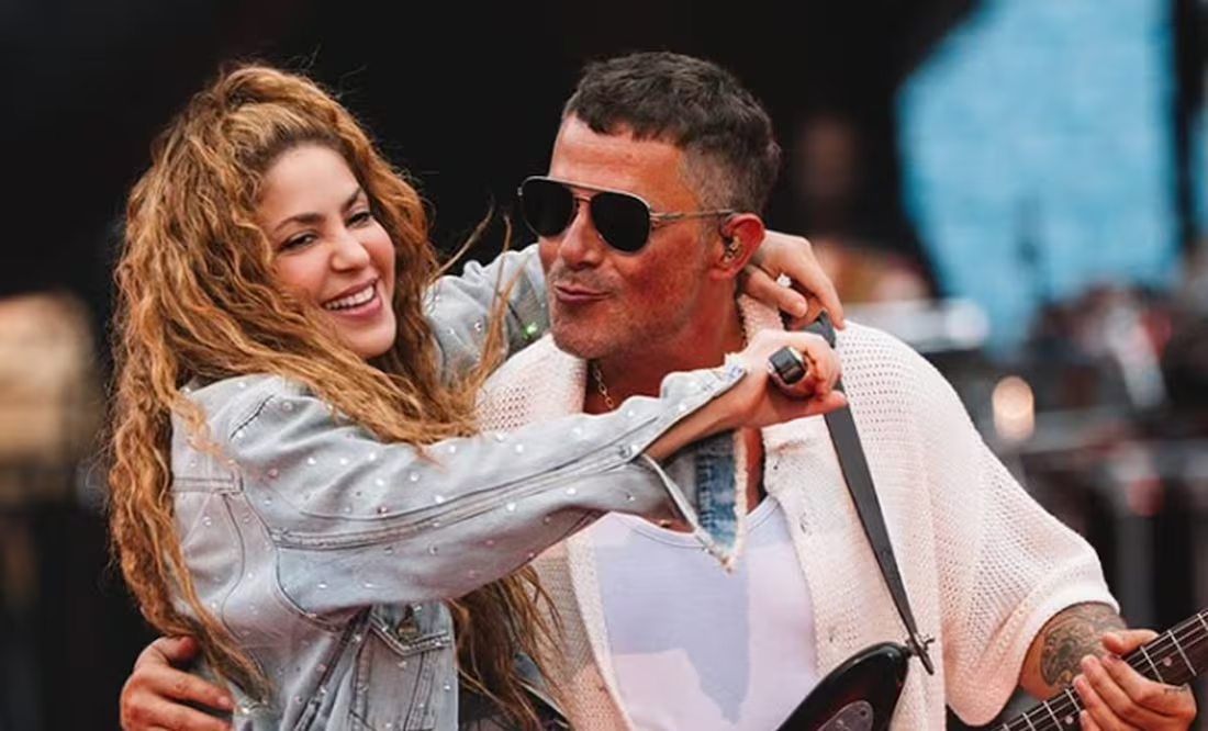 Shakira le lanza tremendo piropo a Alejandro Sanz y él responde; «ya que anden», piden los fans