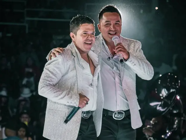 Josi Cuen y Jorge Medina posponen gira en Estados Unidos por problemas con visa