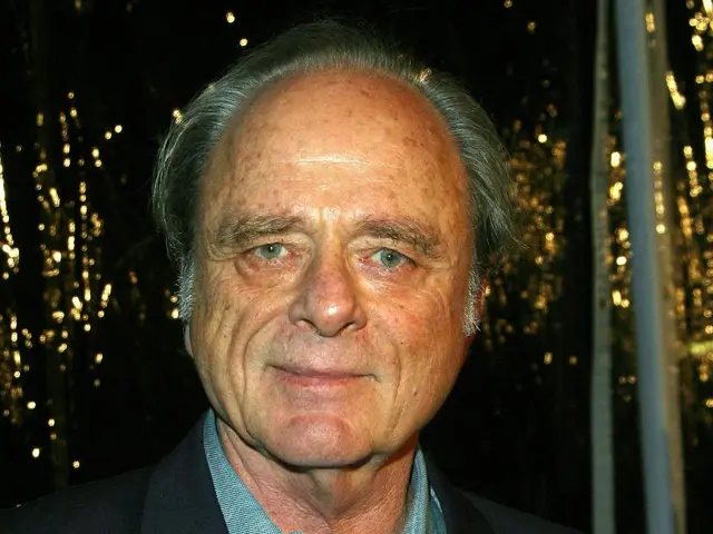 Falleció Harris Yulin, actor de ‘Scarface’, ‘Ghostbusters II’ y ‘Ozark’, a los 87 años