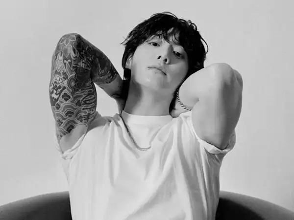 Fan intenta entrar a casa de Jungkook de BTS y es arrestada
