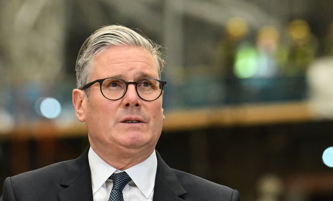 Reino Unido se prepara para la guerra; Keir Starmer anuncia construcción de hasta 12 submarinos de ataque