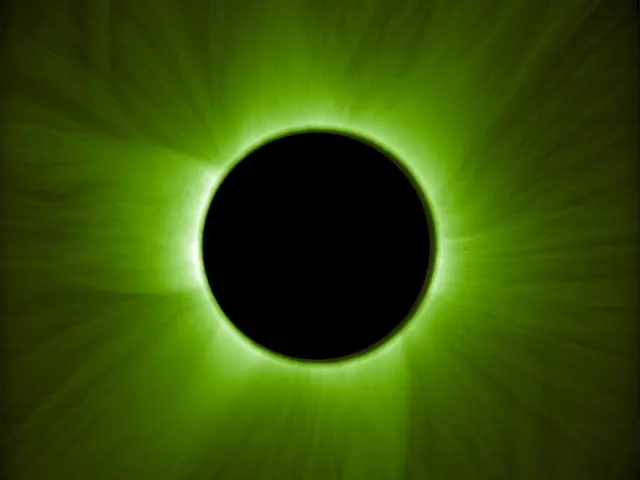 Así se ven los primeros eclipses solares artificiales creados por satélites europeos