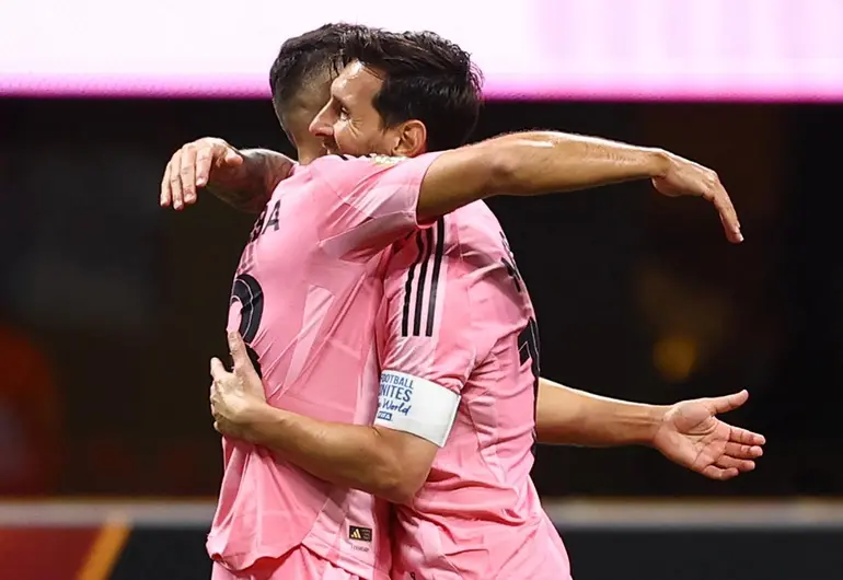 Messi rechazó ser amigo de Cristiano