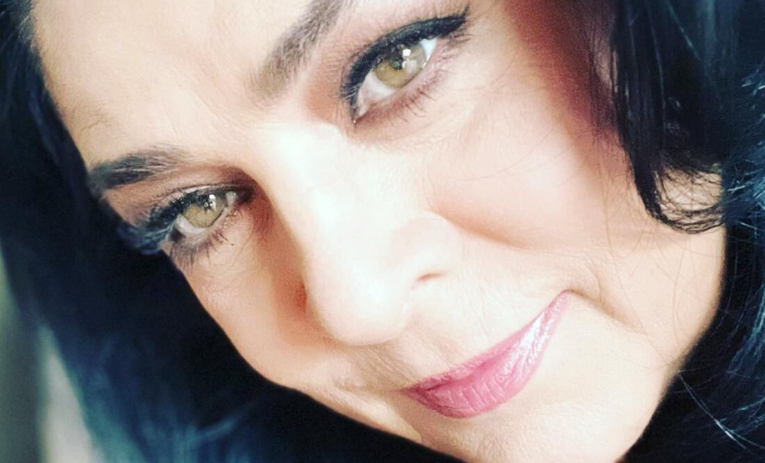 Victoria Ruffo enfrenta fuerte malestar por tos: “Ya no aguanto el tórax”