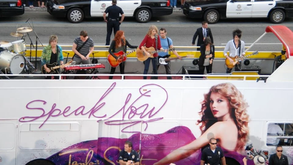 Repuntan las reproducciones de álbumes de Taylor Swift tras recuperar su catálogo; «Speak Now», el más escuchado