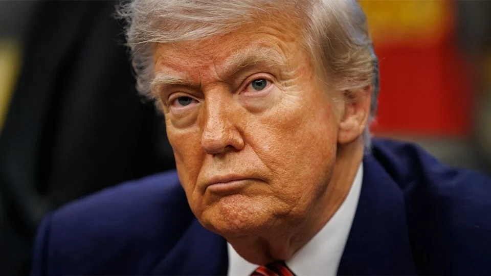 Premios Nobel expresan grave preocupación por recortes en el plan fiscal de Trump
