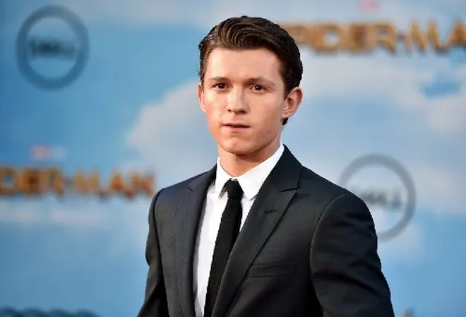 Denis Villeneuve será nuevo director de 007 Tom Holland sería James Bond