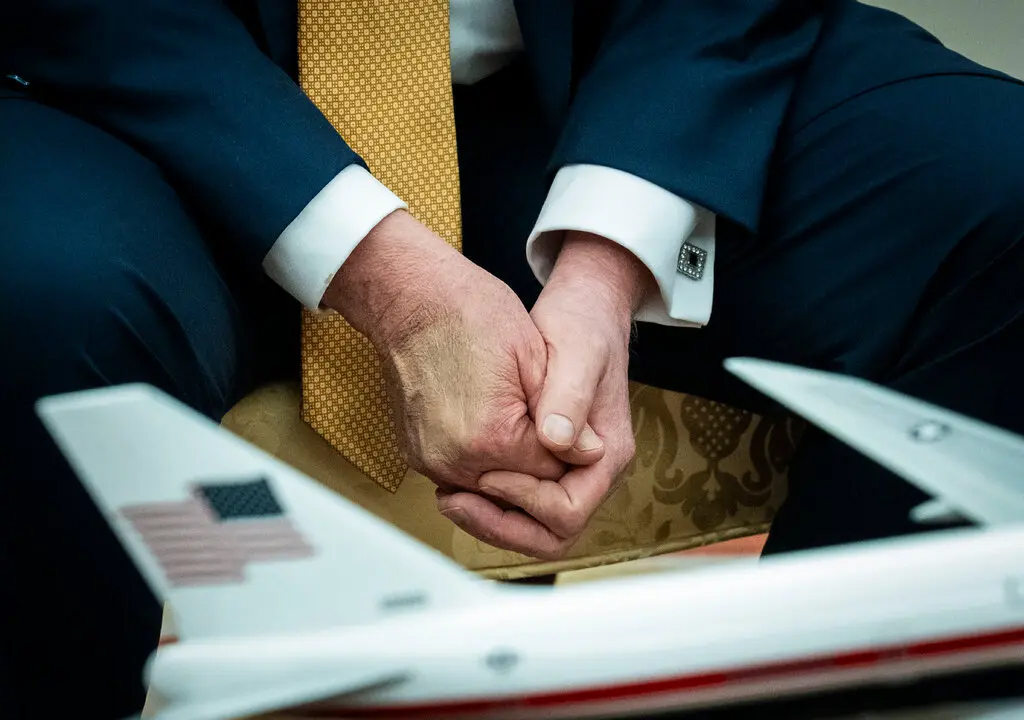 Diagnostican a Trump con insuficiencia venosa