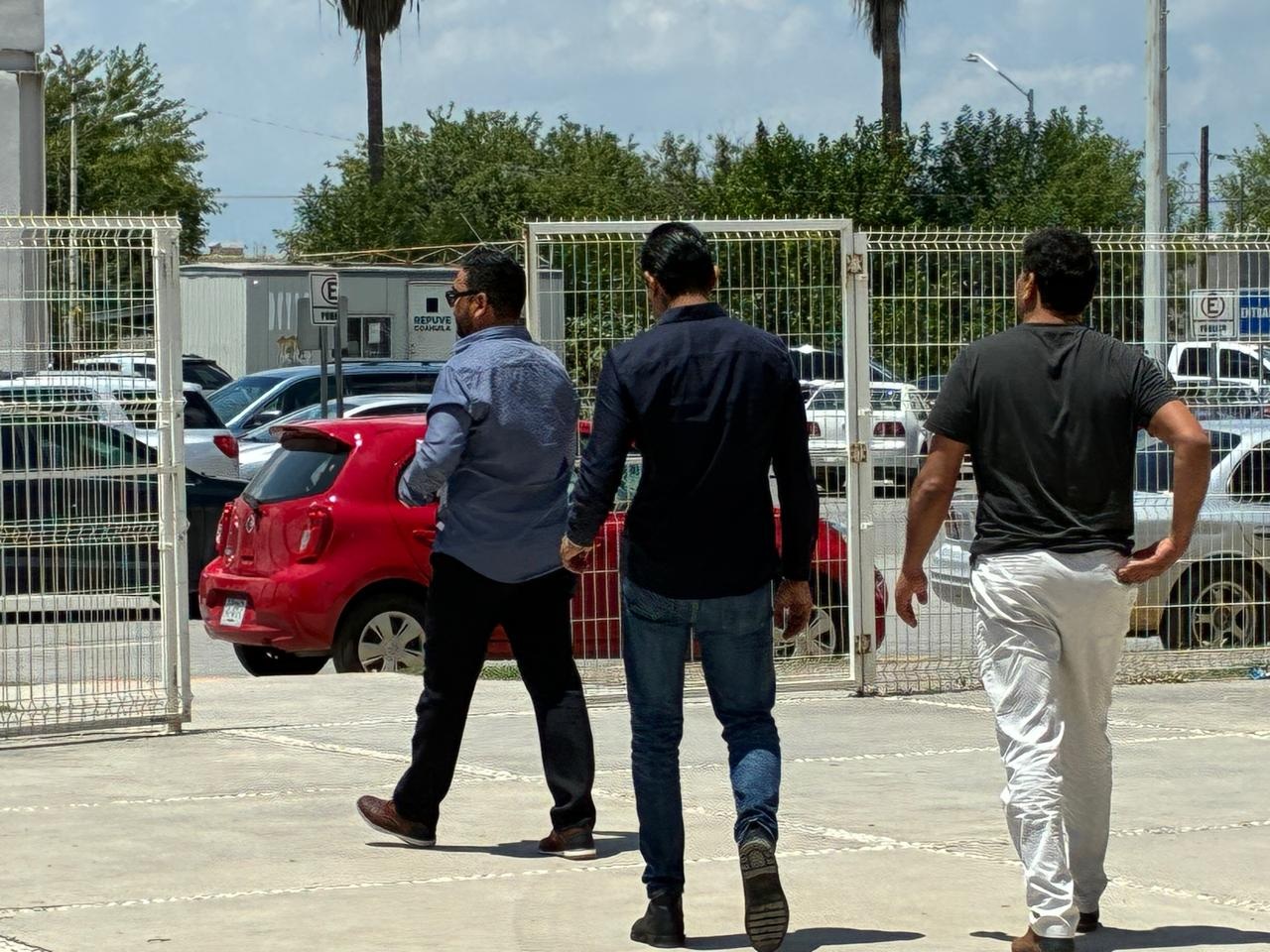 Cantante grupero adeuda 180 mil de manutención