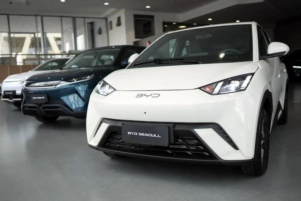 Descarta BYD, por ahora, planta en México debido a Trump
