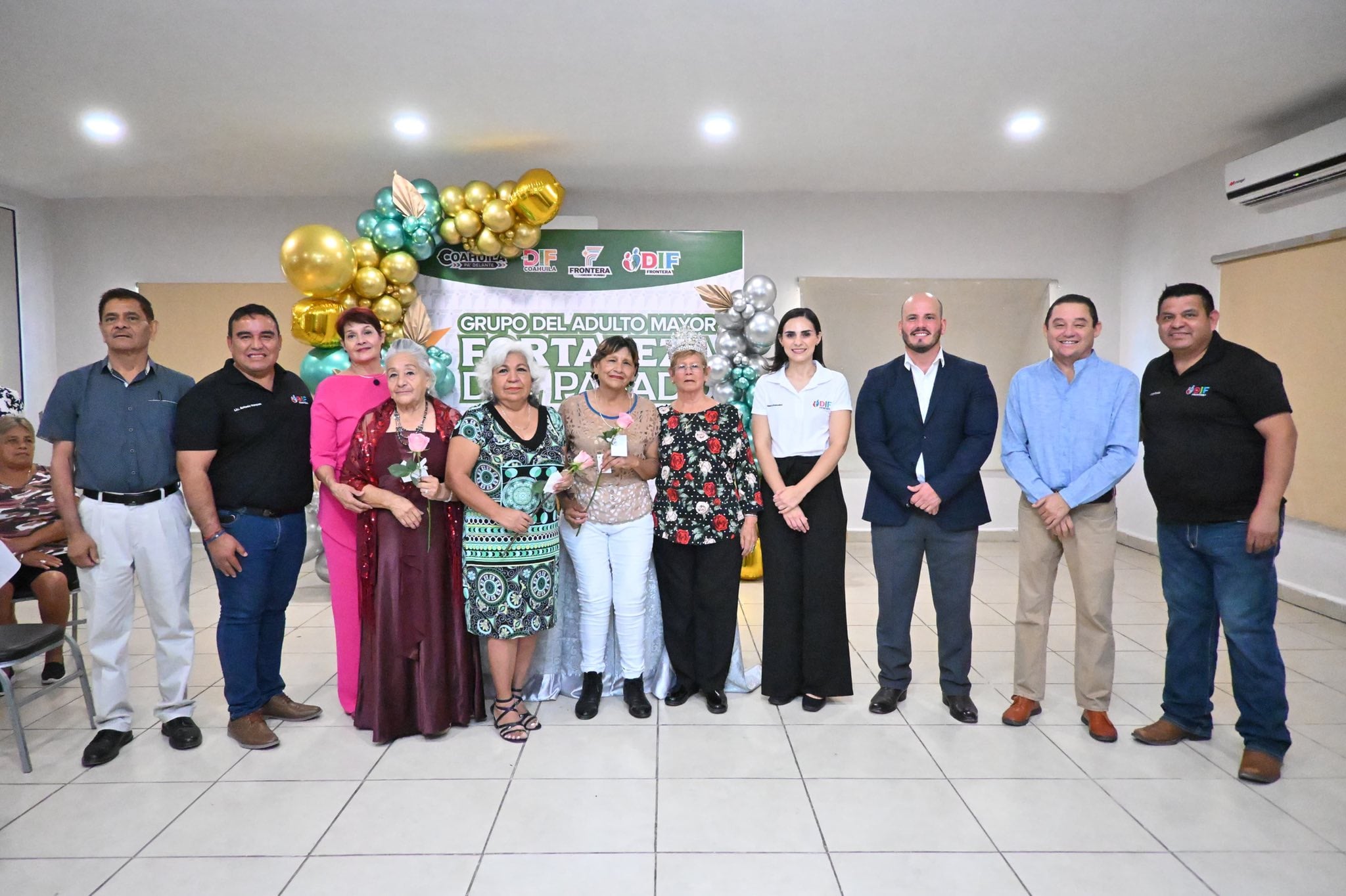Tiene Frontera nueva Reina del Adulto Mayor