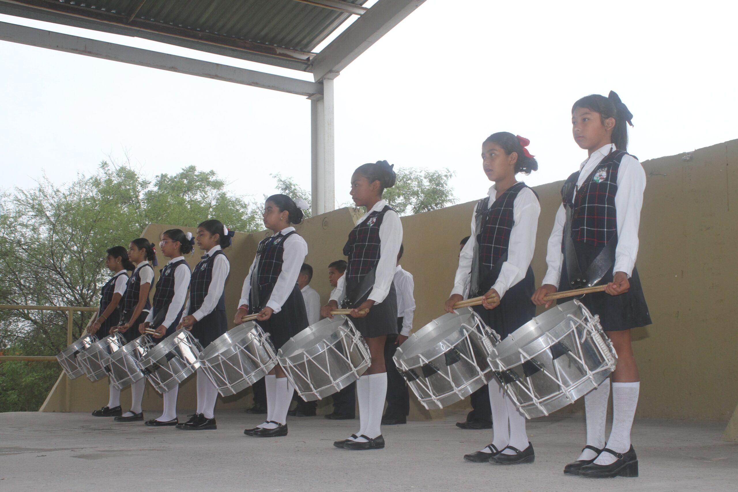 Nace primera banda de guerra en primaria