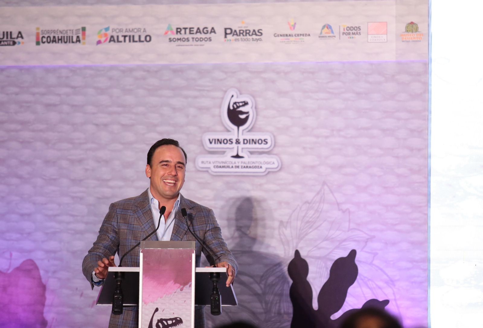 Relanza Manolo la Ruta Vinos & Dinos