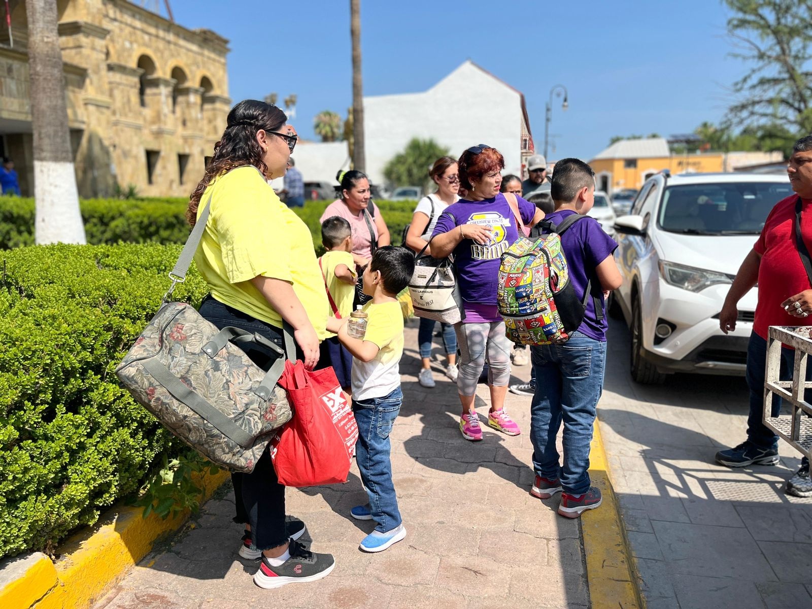 Ayuda Laura a niños a viajar al CRIT Saltillo
