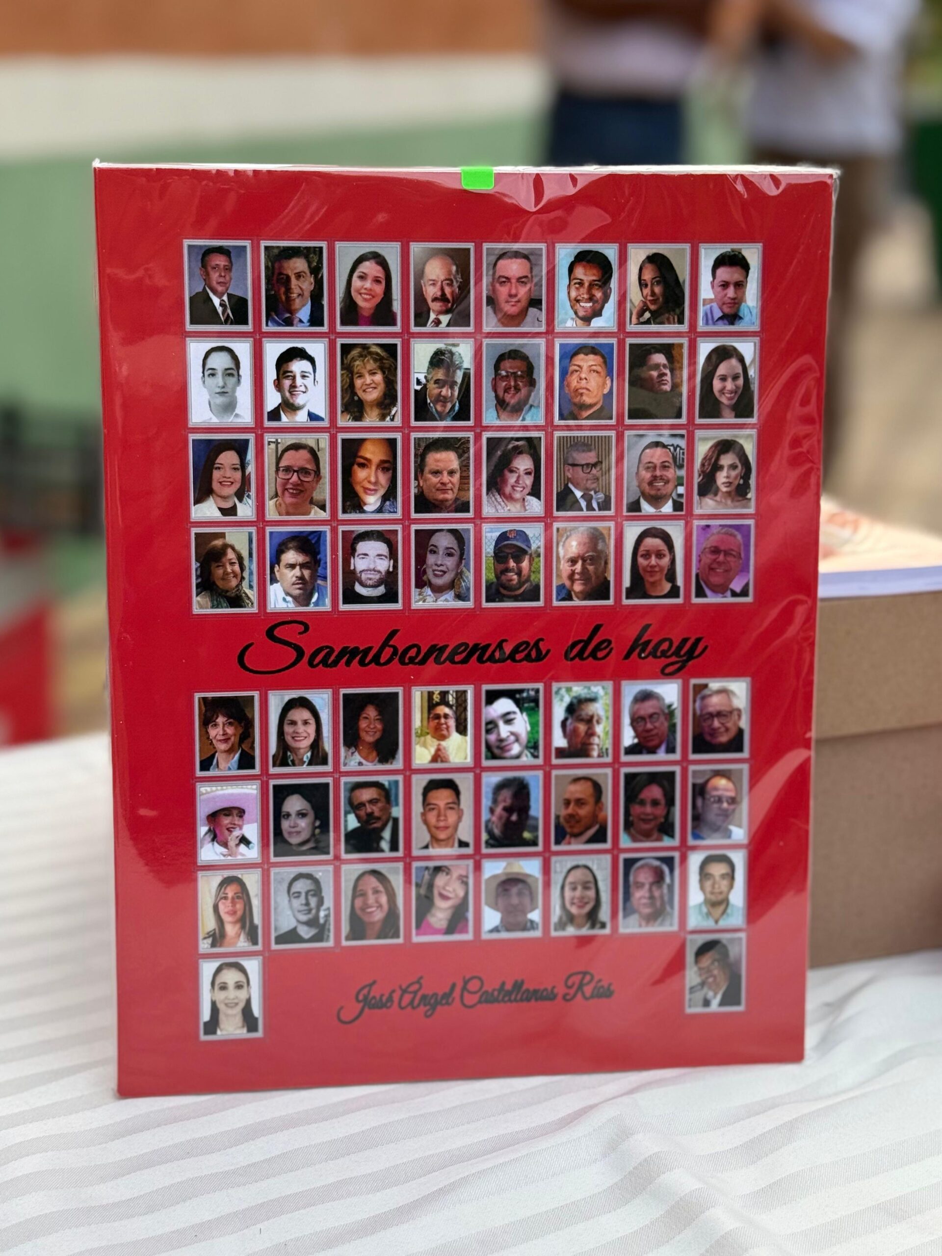 Rinde SB homenaje a ciudadanos ilustres