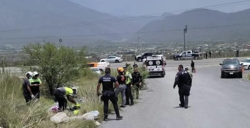 Muere hombre al saltar de tráiler