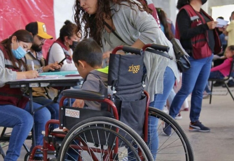 Les vuelve amor por hijos discapacitados