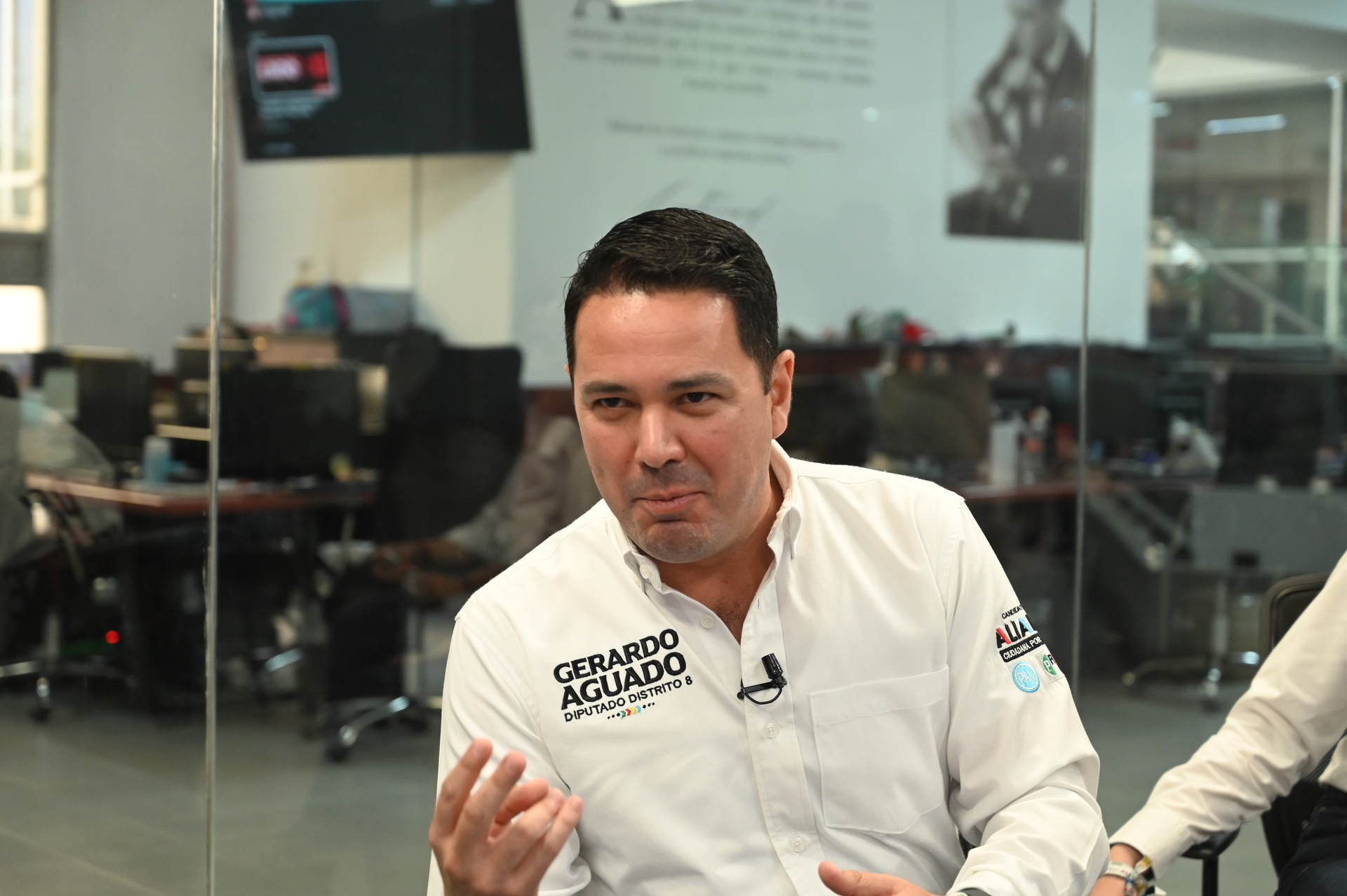 Predica Morena austeridad, pero celebra con lujo: PAN