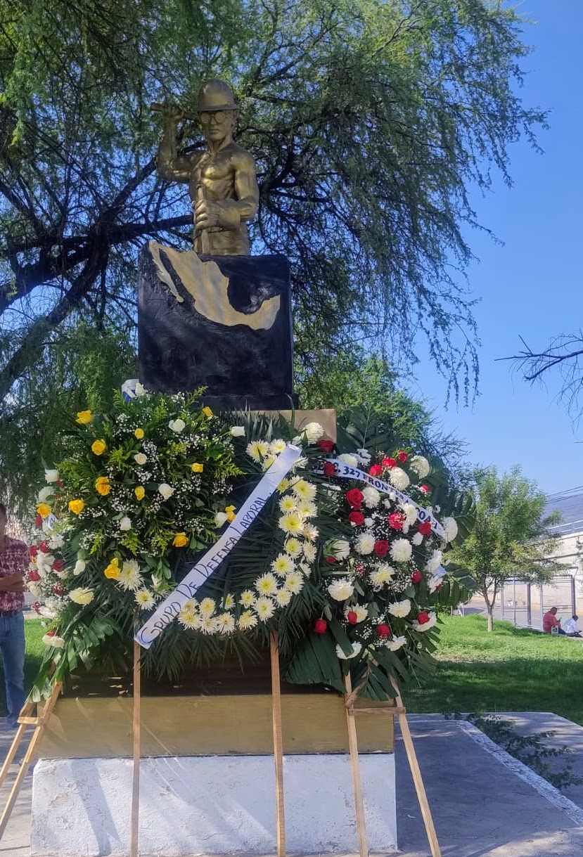CON SÓLO RECUERDOS SE FESTEJAN MINEROS