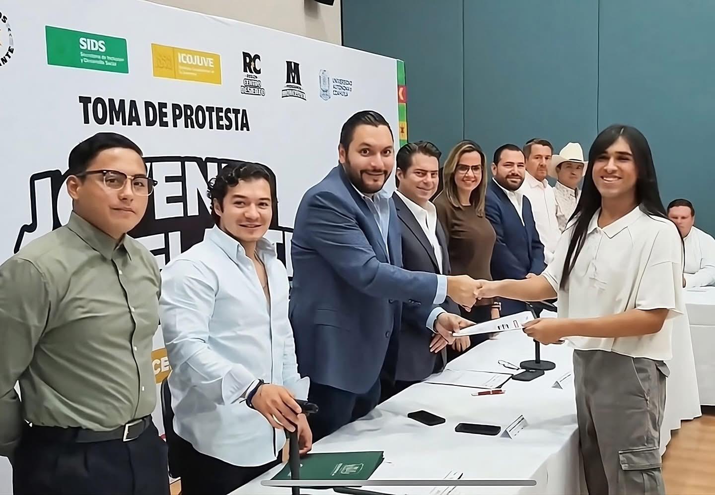 Impulsa Carlos Villarreal participación de jóvenes