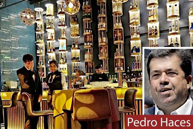 Morena predica austeridad, pero celebra con lujo