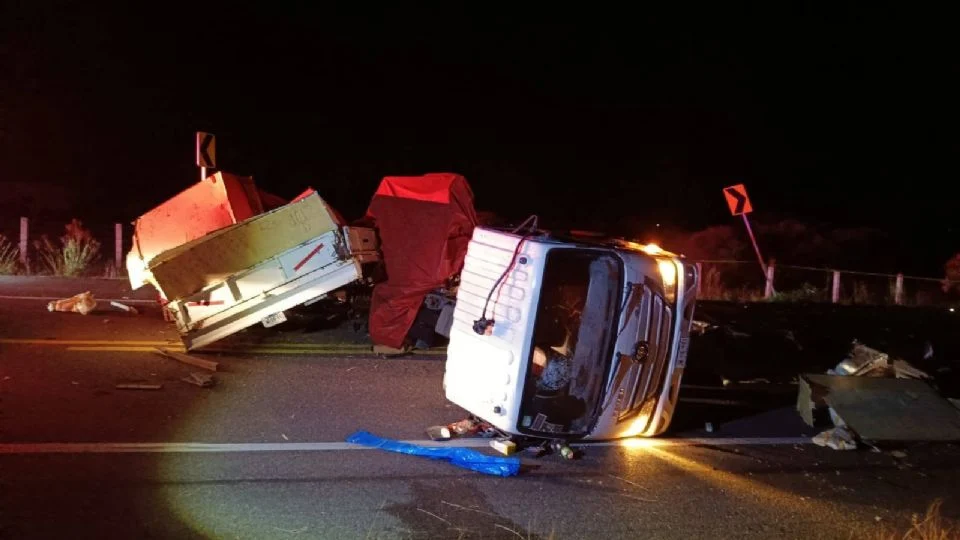 Mueren ocho personas en un accidente automovilístico en Sombrerete, Zacatecas