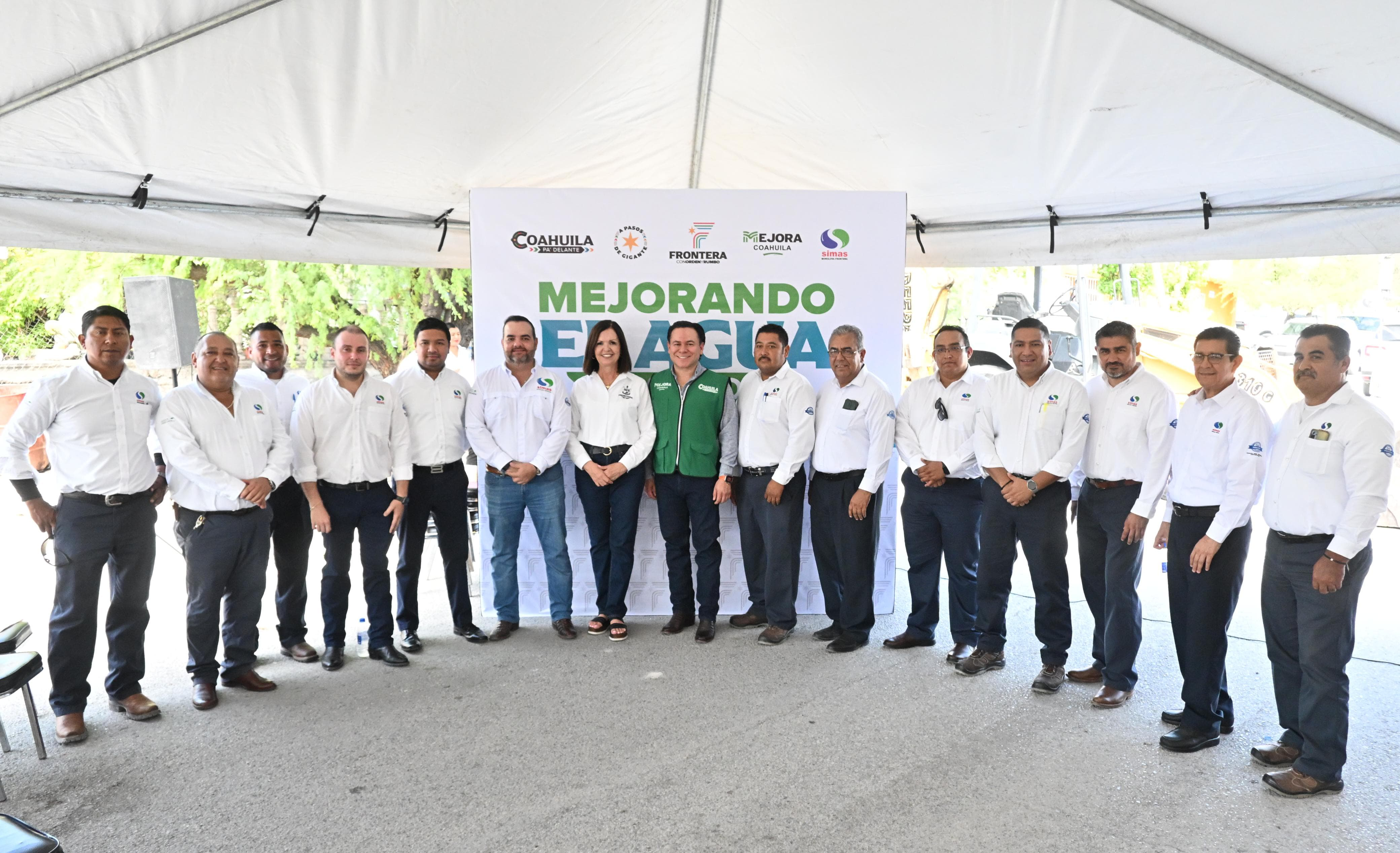 Arranca Sari Pérez obra de agua potable en la colonia Guadalupe Borja