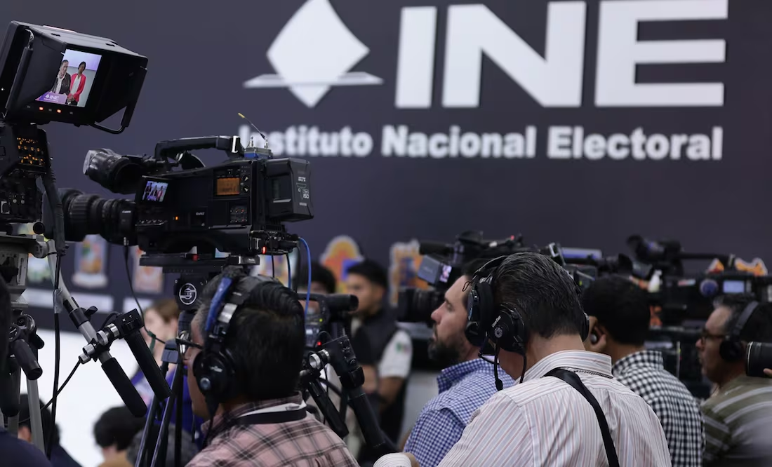 INE reconoce el uso de IA en video; niega haber clonado voz de Pepe Lavat