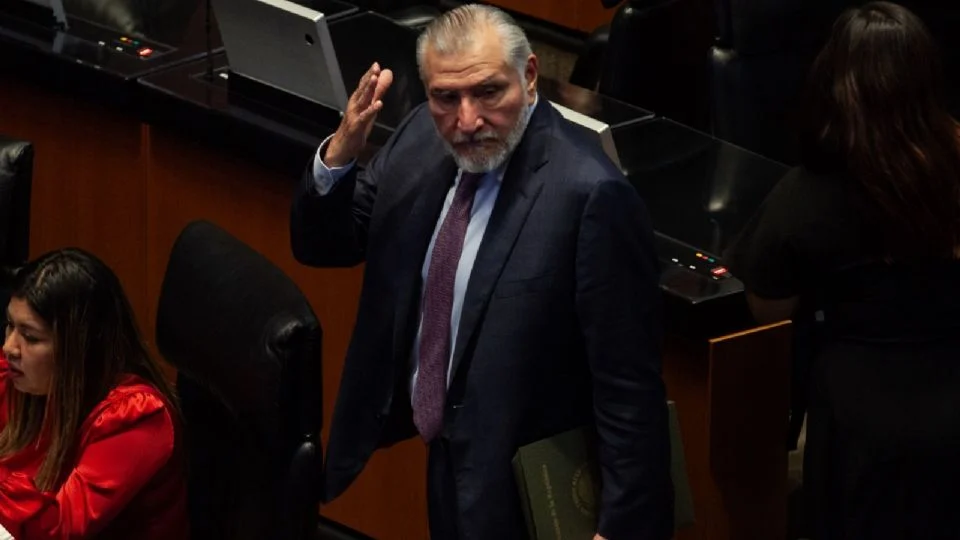 Adán Augusto López ofrece ponerse a disposición de cualquier autoridad que lo requiera