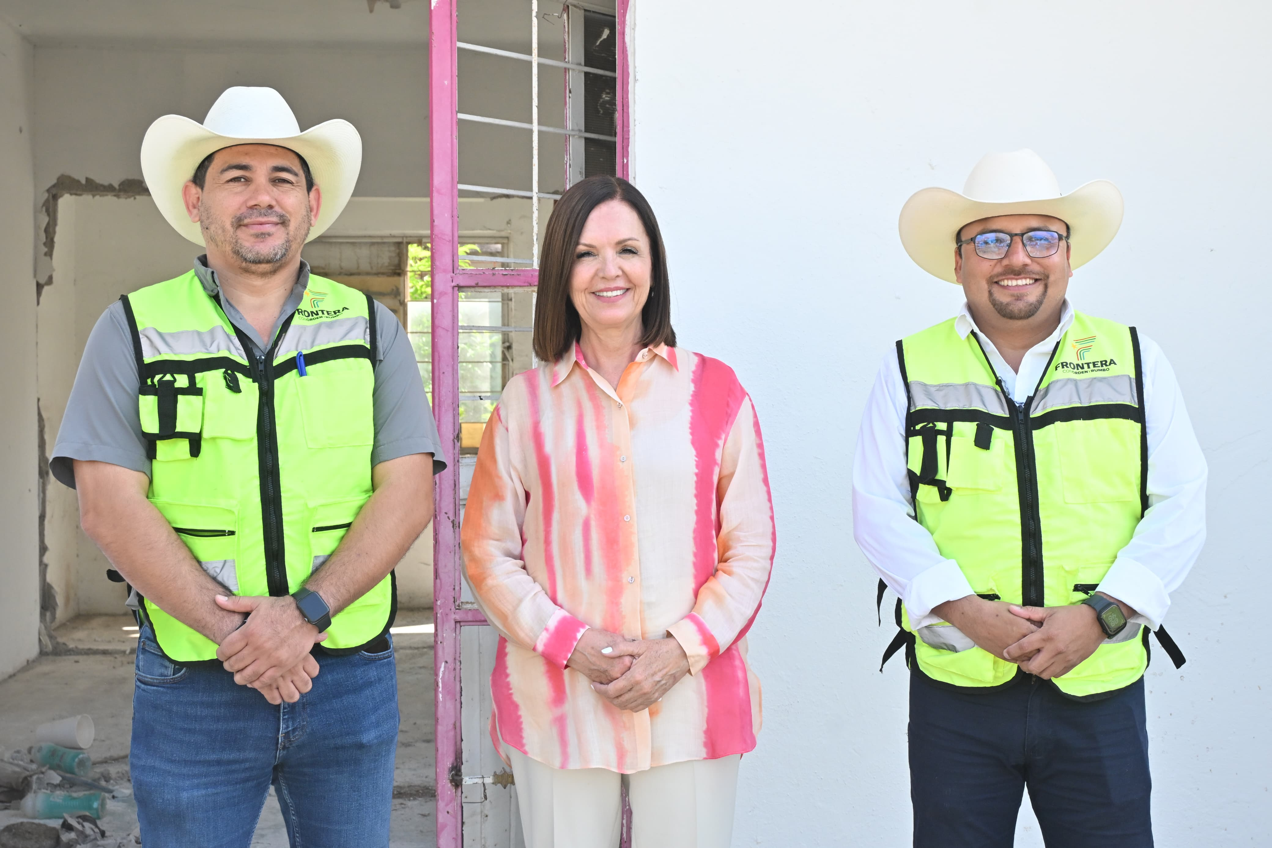Avanza la rehabilitación del Centro Comunitario en la colonia Occidental