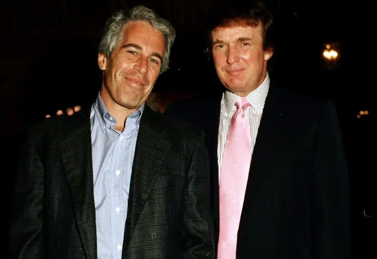 Trump sí está en los archivos de Epstein… y le avisaron desde mayo: WSJ