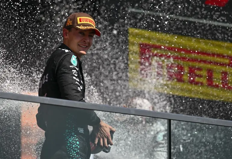 Russell no cree que renovará pronto con Mercedes y pide claridad