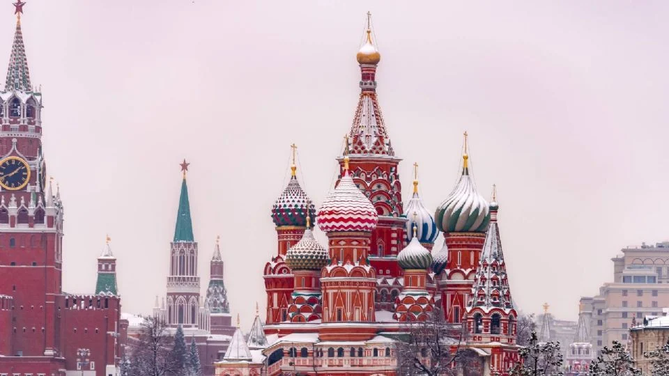 Rusia y Ucrania podrían no llegar a un acuerdo de un alto al fuego antes del plazo impuesto por Trump: Kremlin