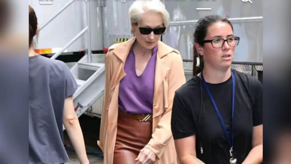 Regresa Miranda Priestly: captan a Meryl Streep en Nueva York mientras graba «El diablo viste a la moda 2»
